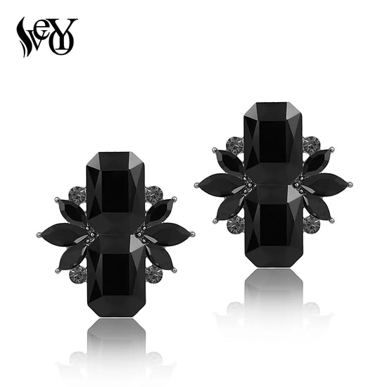 VEYO Geometric Crystal Stud Earrings For Women Elegant Jewelry WholesaSPECIFICATIONSBrand Name: VEYOMaterial: CRYSTALMetals Type: Zinc alloyModel Number: FLE1603-169Item Type: EarringsStyle: TRENDYBack Finding: Push-backEarring Type: SJewelry CirclesJewelry CirclesWomen Elegant Jewelry Wholesale Brincos Pendientes Mujer 2018