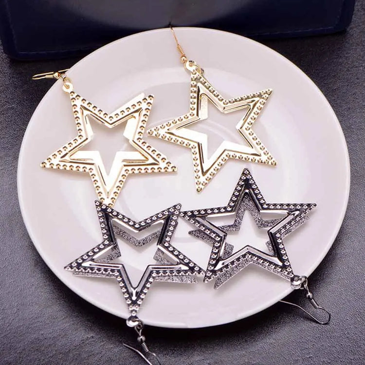 2018 New Sale five-pointed star Trendy Stars Clip Earrings For Women ESPECIFICATIONSBrand Name: JIOFREEMaterial: MetalGender: WomenEarring Type: Clip EarringsShape\pattern: StarFine or Fashion: FashionStyle: PunkItem Type: EarringsModeJewelry CirclesJewelry Circles-pointed star Trendy Stars Clip Earrings