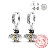 Hot Sale Bee Earrings For Girl Lovely Yellow Black Dancing Bee Happy SSPECIFICATIONSBrand Name: NoneMain Stone: CRYSTALOrigin: Mainland ChinaCertificate: YESItem Weight: 0.02Metals Type: silverMetal Stamp: 925,SterlingFine or Fashion: Jewelry CirclesJewelry CirclesGirl Lovely Yellow Black Dancing Bee Happy S925 Hoop Earrings Birthday Gift Silver Jewelry