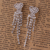 Hot Sale Rhinestone Crystal Long Tassel Tear Drop Geometric Flower CliSPECIFICATIONSBrand Name: GRACE JUNMaterial: RhinestoneMetals Type: Zinc alloyOrigin: Mainland ChinaCN: ZhejiangGender: WomenEarring Type: Clip EarringsShape\patternJewelry CirclesJewelry CirclesHot Sale Rhinestone Crystal Long Tassel Tear Drop Geometric Flower Clip