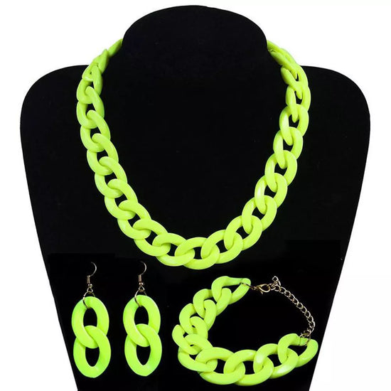 Designer original fluorescent color acrylic chain necklace 2020 fashioSPECIFICATIONSBrand Name: NoEnName_NullMetals Type: CopperOrigin: Mainland ChinaNecklace Type: Chains NecklacesMaterial: AcrylicGender: lovers&