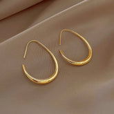 Hot Sale 925 Silver Needle Geometric Oval Hoop Earrings For Women SimpSPECIFICATIONSBrand Name: NoneMaterial: MetalOrigin: Mainland ChinaCN: ZhejiangMetals Type: CopperEarring Type: Hoop EarringsShape\pattern: GeometricFine or Fashion:Jewelry CirclesJewelry CirclesHot Sale 925 Silver Needle Geometric Oval Hoop Earrings