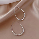 Hot Sale 925 Silver Needle Geometric Oval Hoop Earrings For Women SimpSPECIFICATIONSBrand Name: NoneMaterial: MetalOrigin: Mainland ChinaCN: ZhejiangMetals Type: CopperEarring Type: Hoop EarringsShape\pattern: GeometricFine or Fashion:Jewelry CirclesJewelry CirclesHot Sale 925 Silver Needle Geometric Oval Hoop Earrings